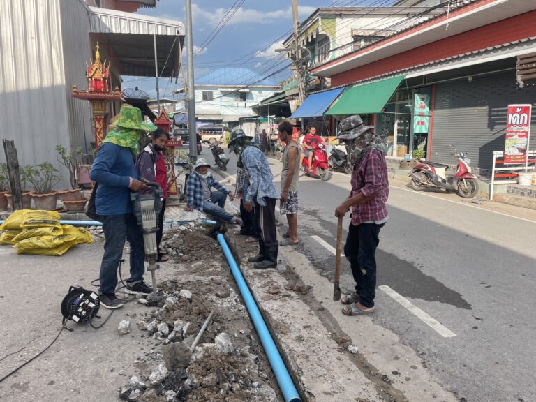 ตรวจหาและซ่อมแซมจุดที่น้ำประปารั่วไหล