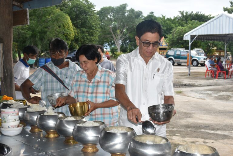 โครงการเข้าวัดวันอาทิตย์ ใกล้ชิดพระพุทธศาสนา