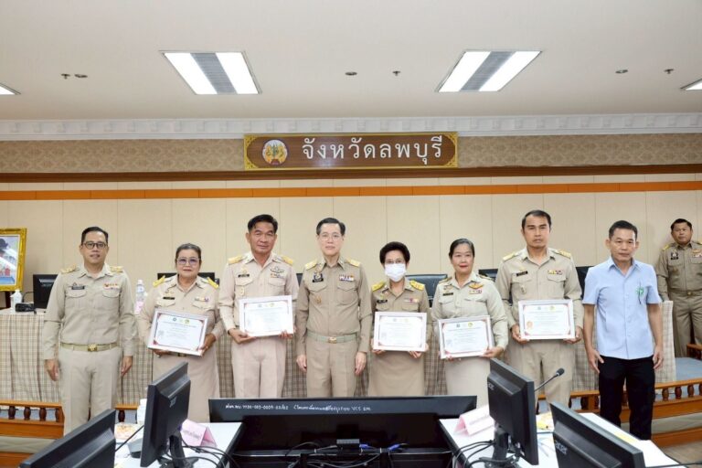 รับมอบเกียรติบัตรประเมินรับรองเมืองสุขภาพดี