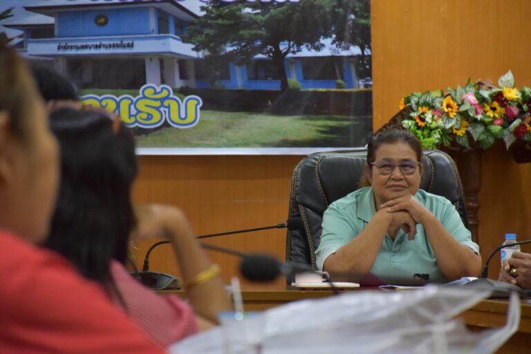 ประชุมการจัดงานประเพณีลอยกระทง ประจำปี 2568