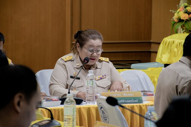 ประชุมสภาเทศบาลตำบลสระโบสถ์